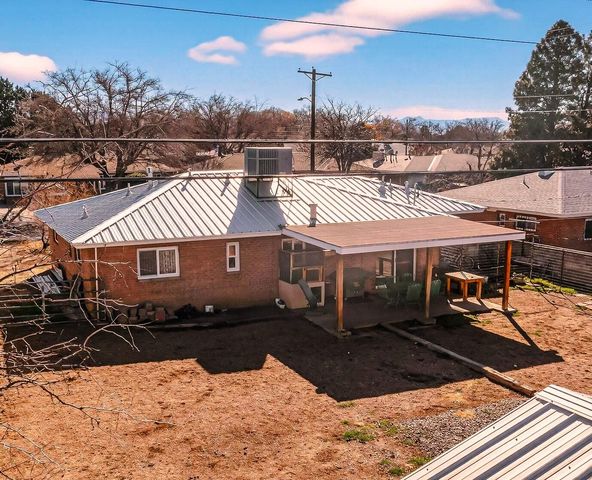 2315 Inez Drive NE, Albuquerque, NM 87110