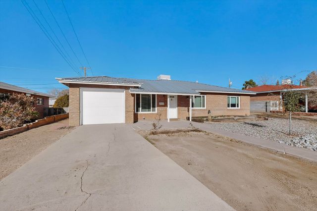 2315 Inez Drive NE, Albuquerque, NM 87110