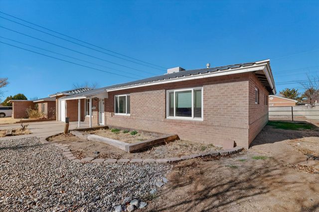 2315 Inez Drive NE, Albuquerque, NM 87110