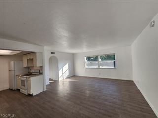 1919 Lillie ST, Fort Myers, FL 33916