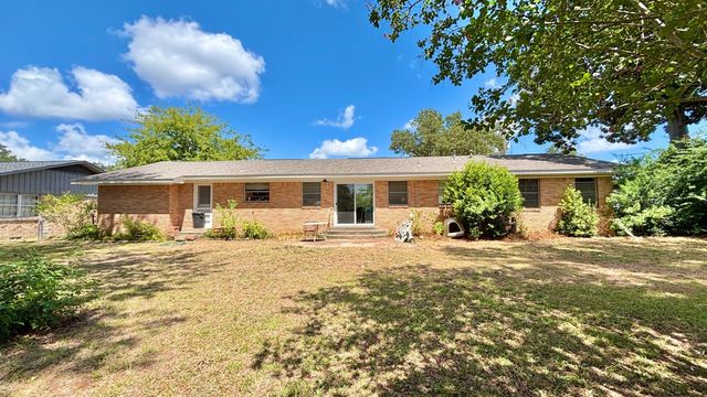 1723 Montrose Drive, Tyler, TX 75701