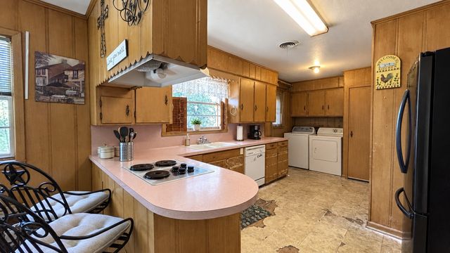 1723 Montrose Drive, Tyler, TX 75701