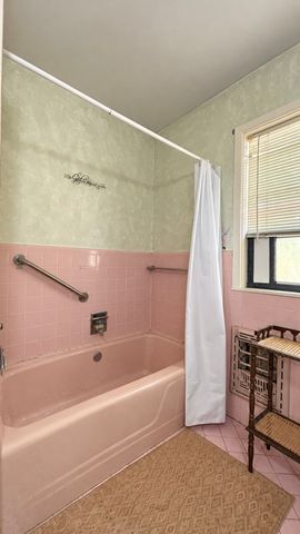 1723 Montrose Drive, Tyler, TX 75701