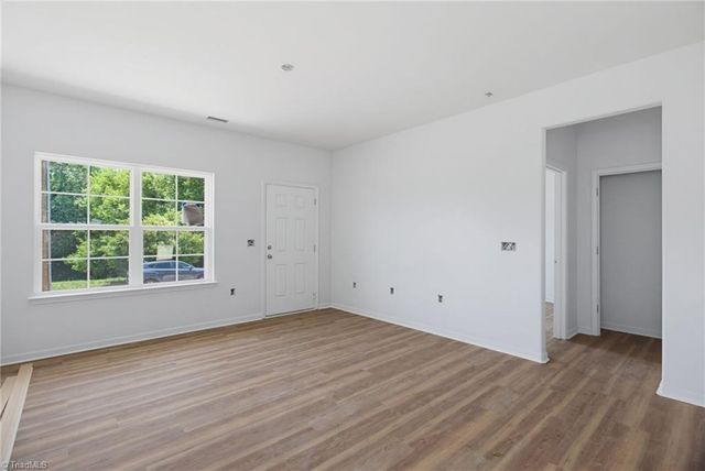 1301 Excelsior Street, Winston-salem, NC 27101