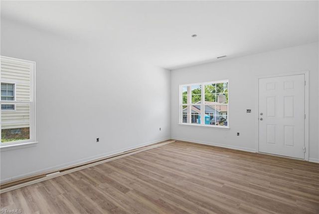 1301 Excelsior Street, Winston-salem, NC 27101