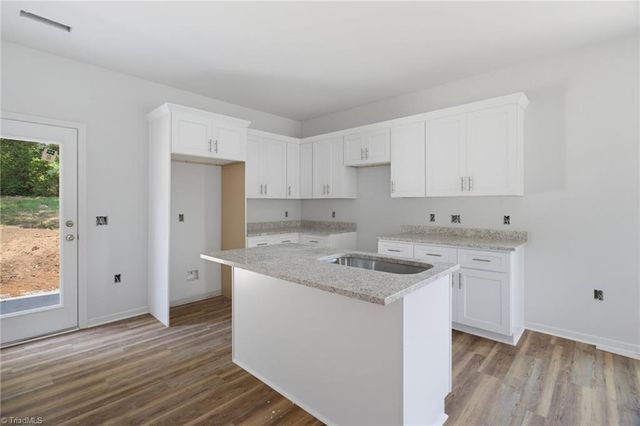 1301 Excelsior Street, Winston-salem, NC 27101