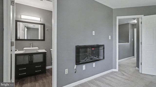 902 VAUXHALL, Hyattsville, MD 20785