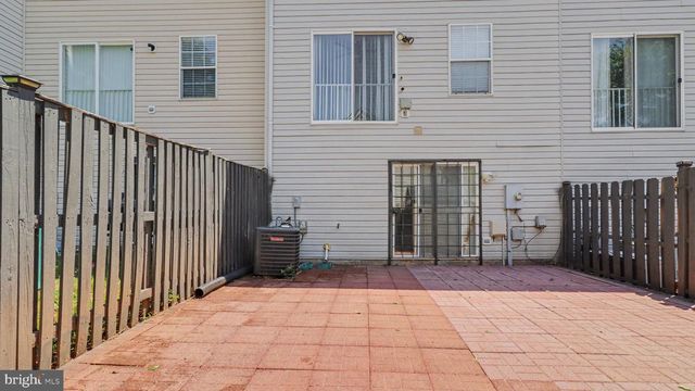 902 VAUXHALL, Hyattsville, MD 20785