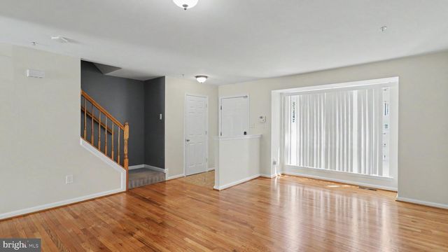 902 VAUXHALL, Hyattsville, MD 20785
