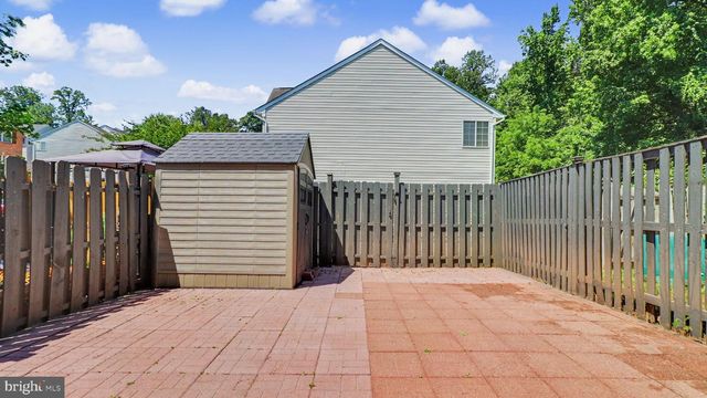 902 VAUXHALL, Hyattsville, MD 20785