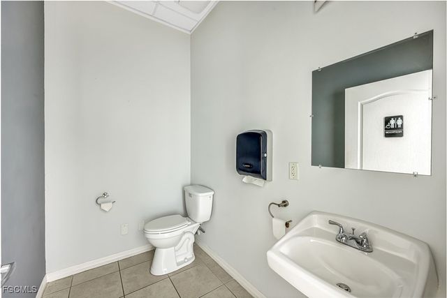 1212 Country Club BLVD, Cape Coral, FL 33990