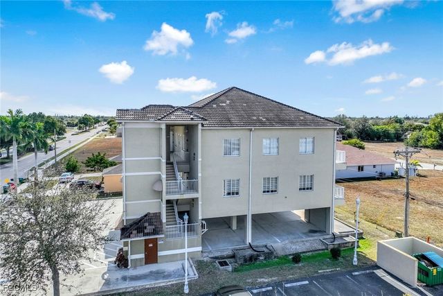 1212 Country Club BLVD, Cape Coral, FL 33990