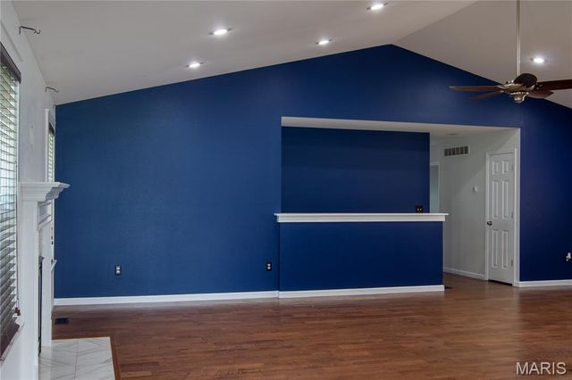 2763 Cascade Lake Drive, Shiloh, IL 62221