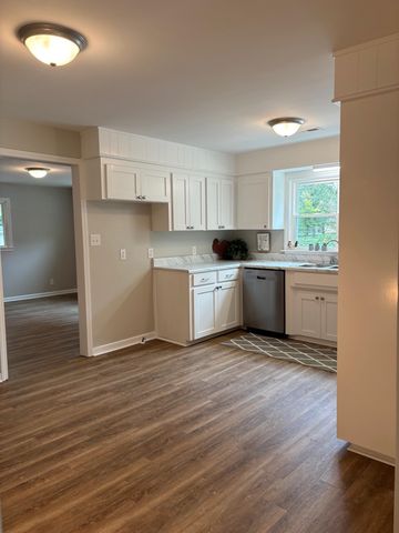 822 Floyd Road Extension, Spartanburg, SC 29333