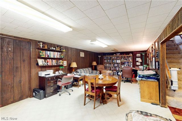 2711 Whitehaven Boulevard, Steubenville, OH 43952