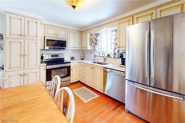 2711 Whitehaven Boulevard, Steubenville, OH 43952