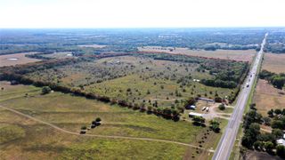 17686 N US Highway 69, Whitewright, TX 75491