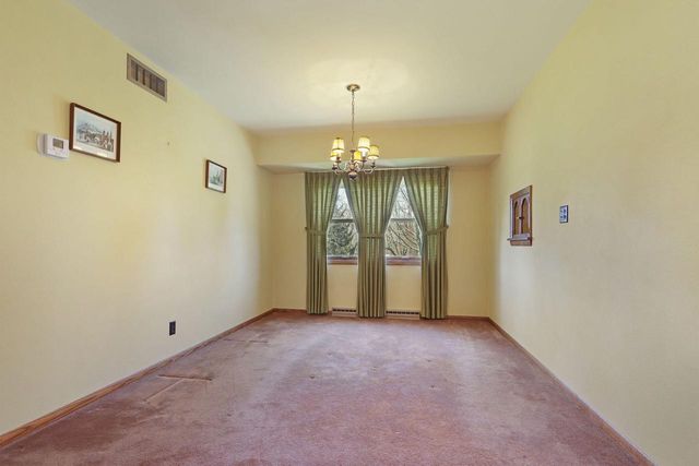 3400 Shorewood DRIVE, Racine, WI 53404