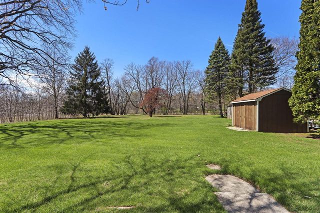 3400 Shorewood DRIVE, Racine, WI 53404