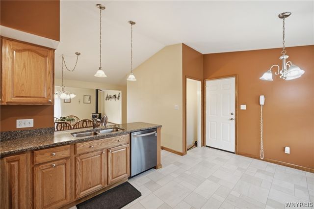 5 Mark, Evans, NY 14006