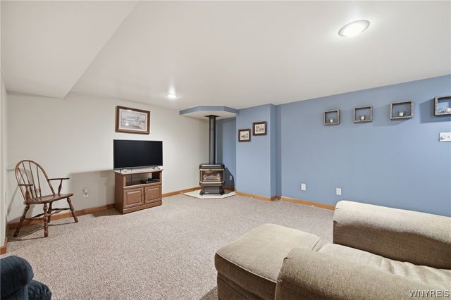 5 Mark, Evans, NY 14006