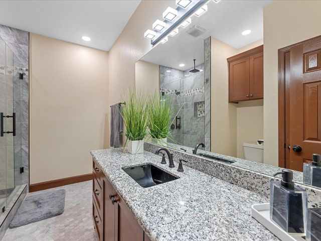 886 Zilss Road, La Grange, TX 78945