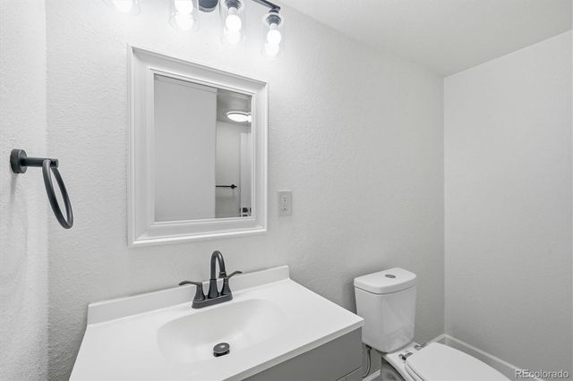 18171 E Crestridge Drive, Centennial, CO 80015
