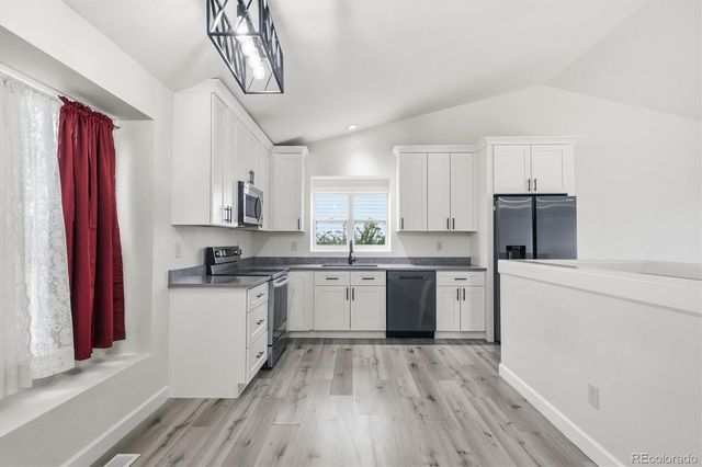 18171 E Crestridge Drive, Centennial, CO 80015