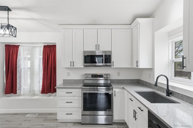 18171 E Crestridge Drive, Centennial, CO 80015