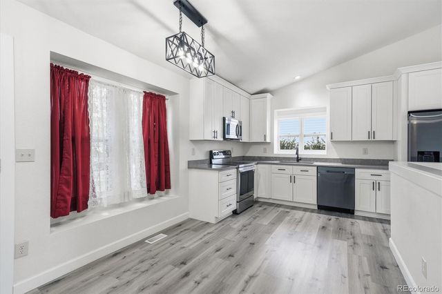 18171 E Crestridge Drive, Centennial, CO 80015