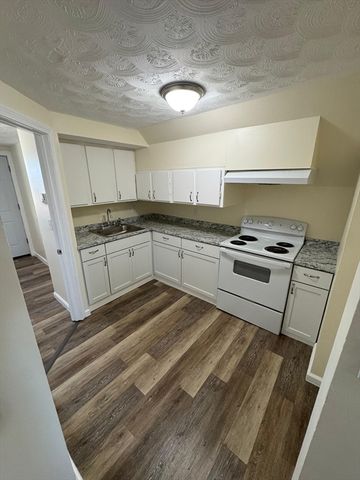 456 Haverhill St 3, Lawrence, MA 01841