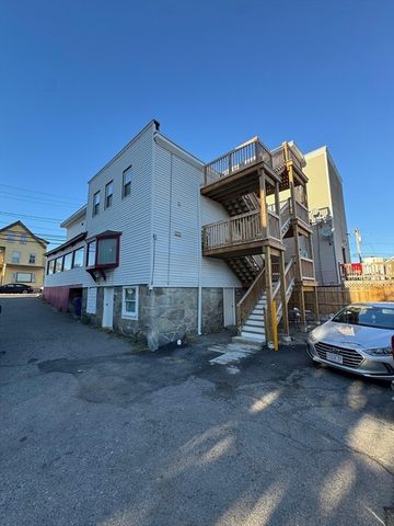 456 Haverhill St 3, Lawrence, MA 01841
