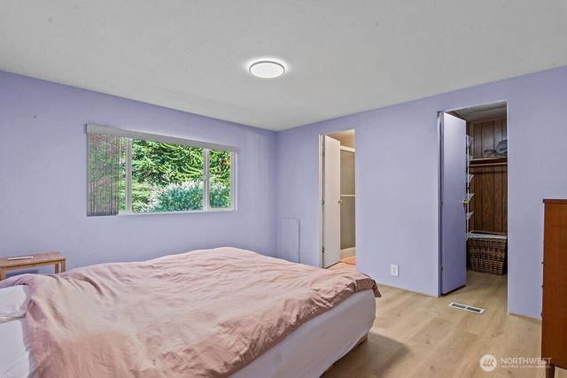 34411 48th Avenue E, Eatonville, WA 98328