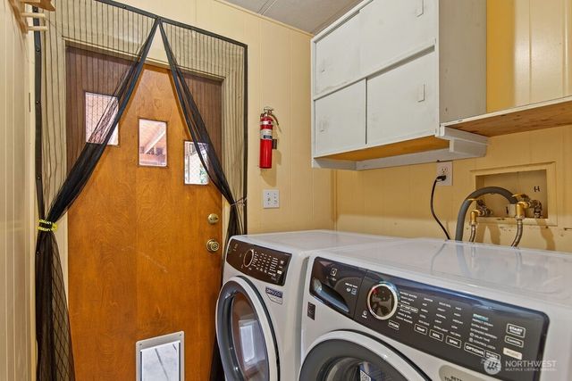 34411 48th Avenue E, Eatonville, WA 98328