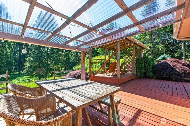 34411 48th Avenue E, Eatonville, WA 98328