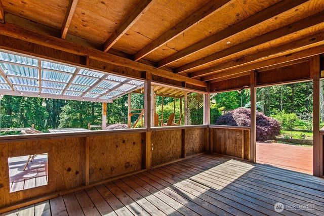 34411 48th Avenue E, Eatonville, WA 98328