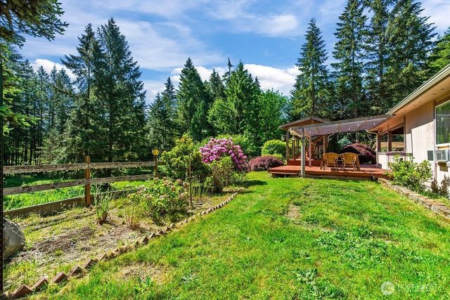 34411 48th Avenue E, Eatonville, WA 98328