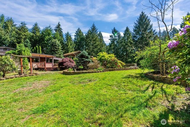 34411 48th Avenue E, Eatonville, WA 98328