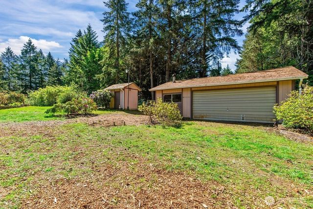 34411 48th Avenue E, Eatonville, WA 98328