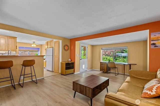 34411 48th Avenue E, Eatonville, WA 98328