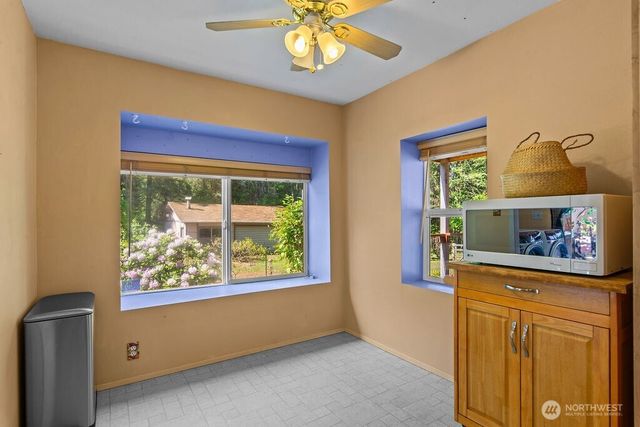 34411 48th Avenue E, Eatonville, WA 98328