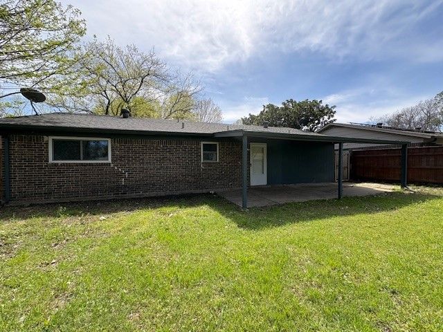 3017 Sandra Lane, Rowlett, TX 75088