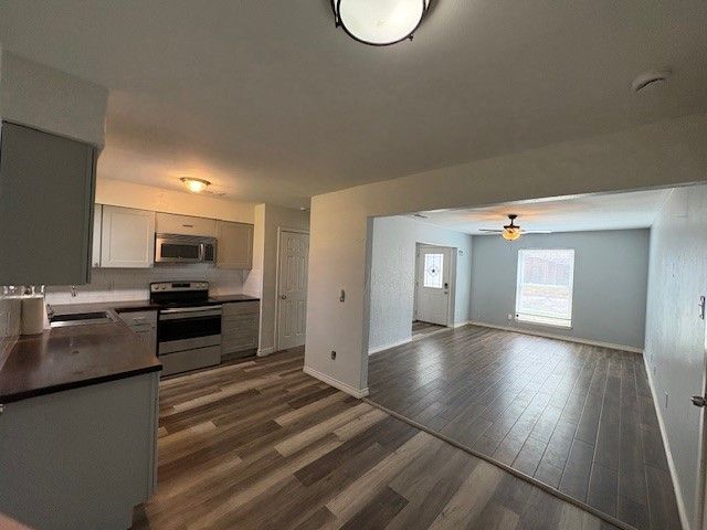 3017 Sandra Lane, Rowlett, TX 75088