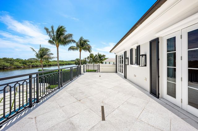 2530 Avenue Au Soleil, Gulf Stream, FL 33483