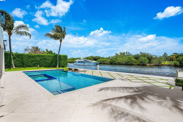 2530 Avenue Au Soleil, Gulf Stream, FL 33483
