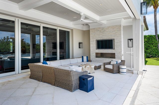 2530 Avenue Au Soleil, Gulf Stream, FL 33483