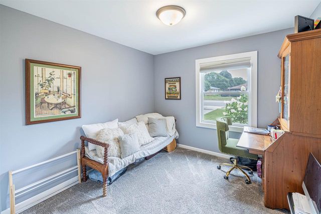 1309 Hawthorne Avenue, Janesville, WI 53545