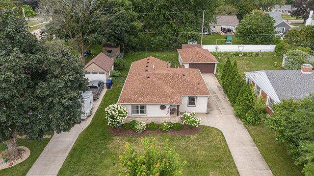 1309 Hawthorne Avenue, Janesville, WI 53545