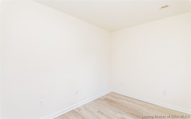 901 Clareva Road, Sellersburg, IN 47172