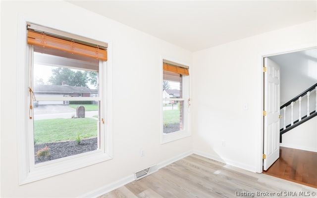 901 Clareva Road, Sellersburg, IN 47172